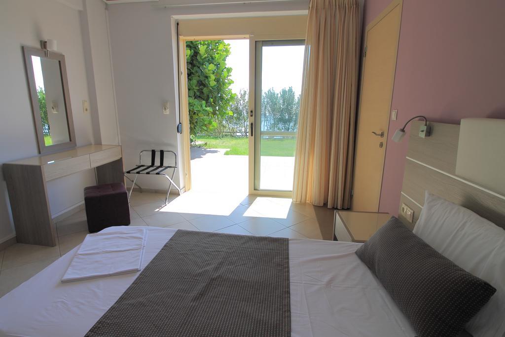 Thalassa House Apartments Plakias Bagian luar foto