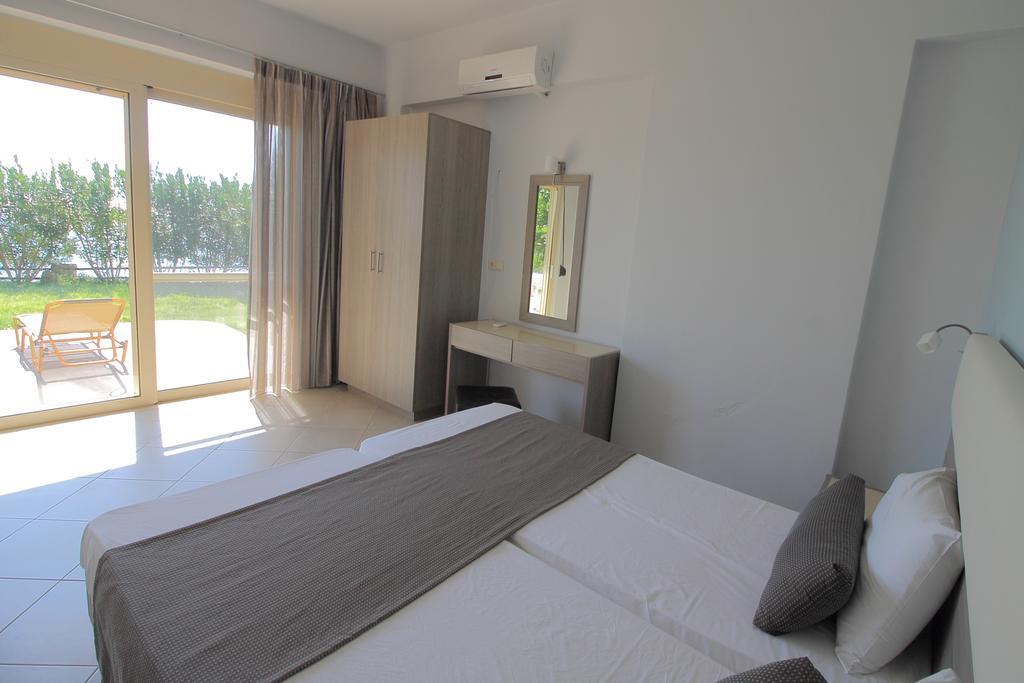 Thalassa House Apartments Plakias Bagian luar foto